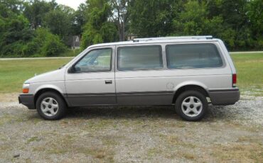 Dodge-grand-caravan-1991-silver-3