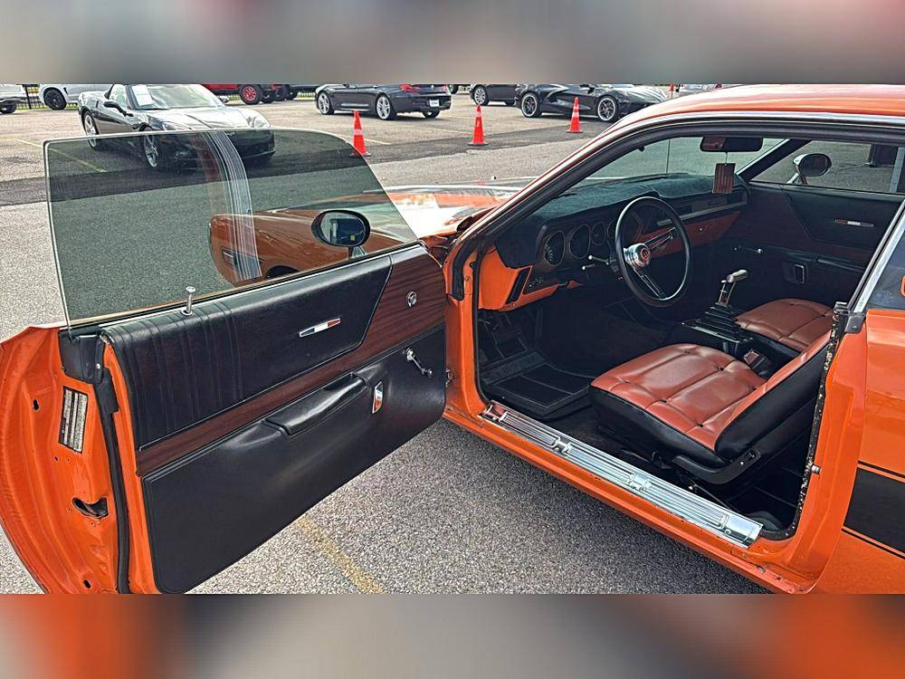 Dodge-harger-1973-orange-1
