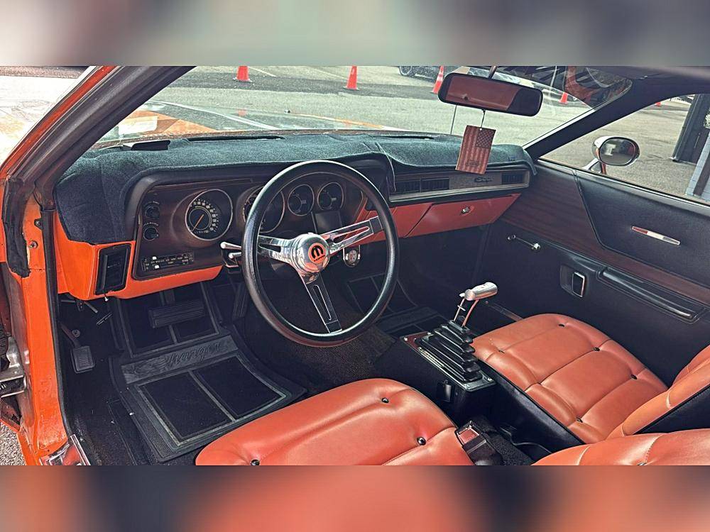 Dodge-harger-1973-orange-18