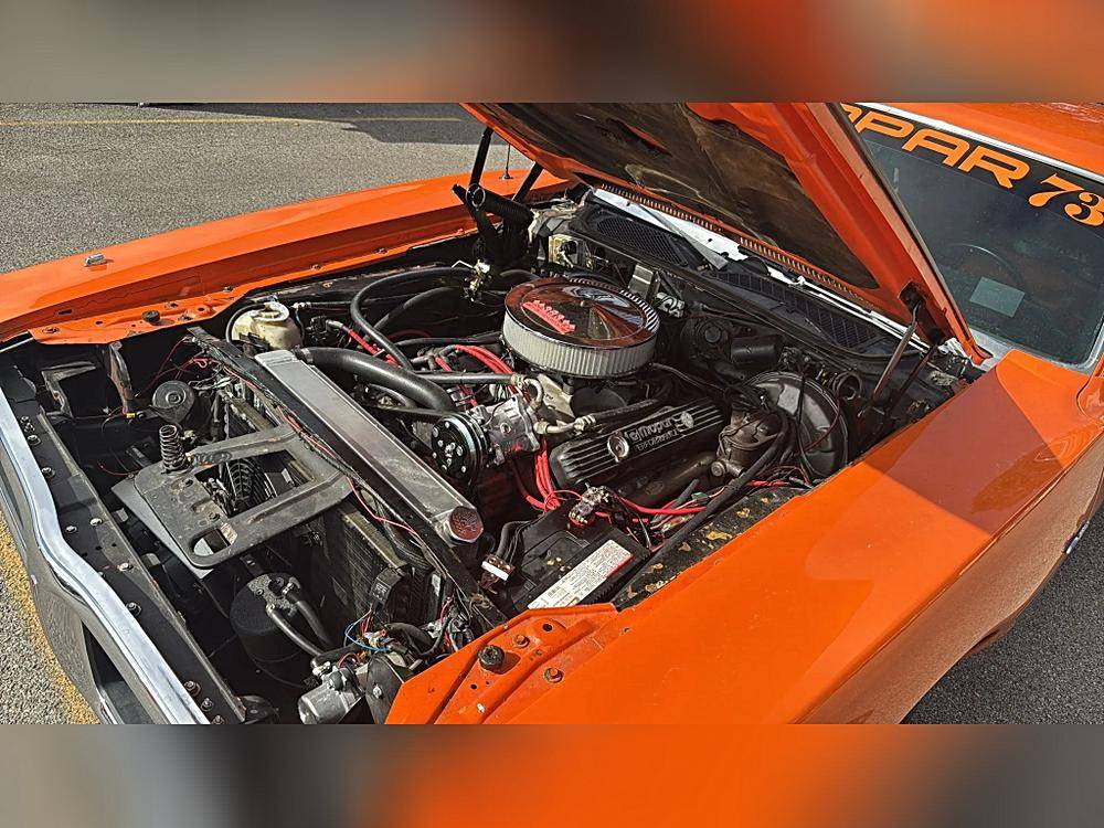 Dodge-harger-1973-orange-21