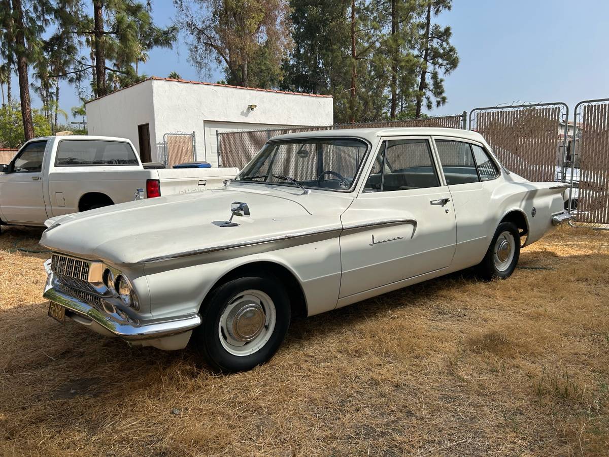 Dodge-lancer-170-1962-white-1