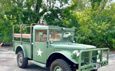 Dodge-m37-1963-green-2