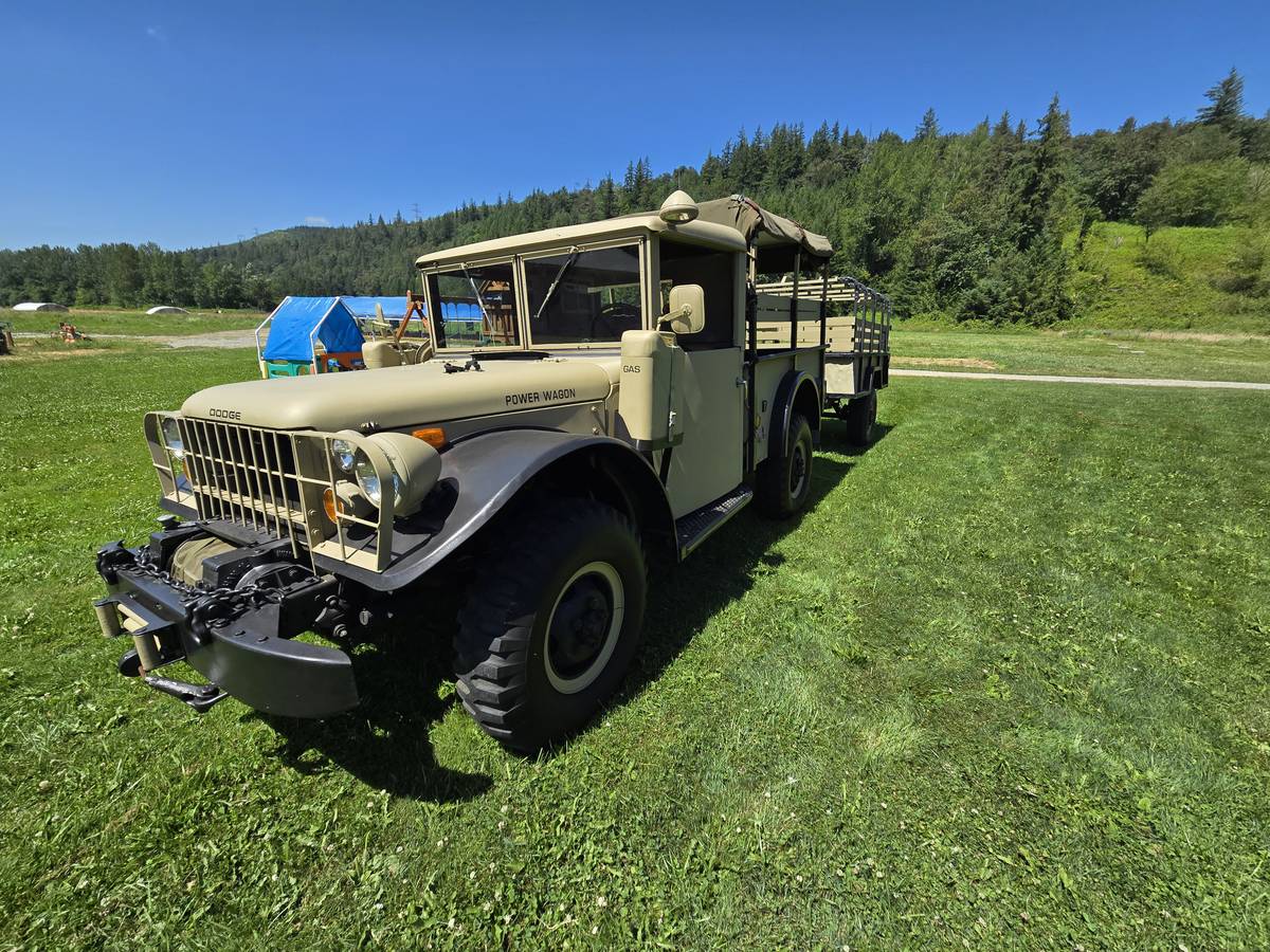 Dodge-m37-power-wagon-1954-custom-4