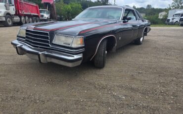 Dodge-magnum-1978-black-2