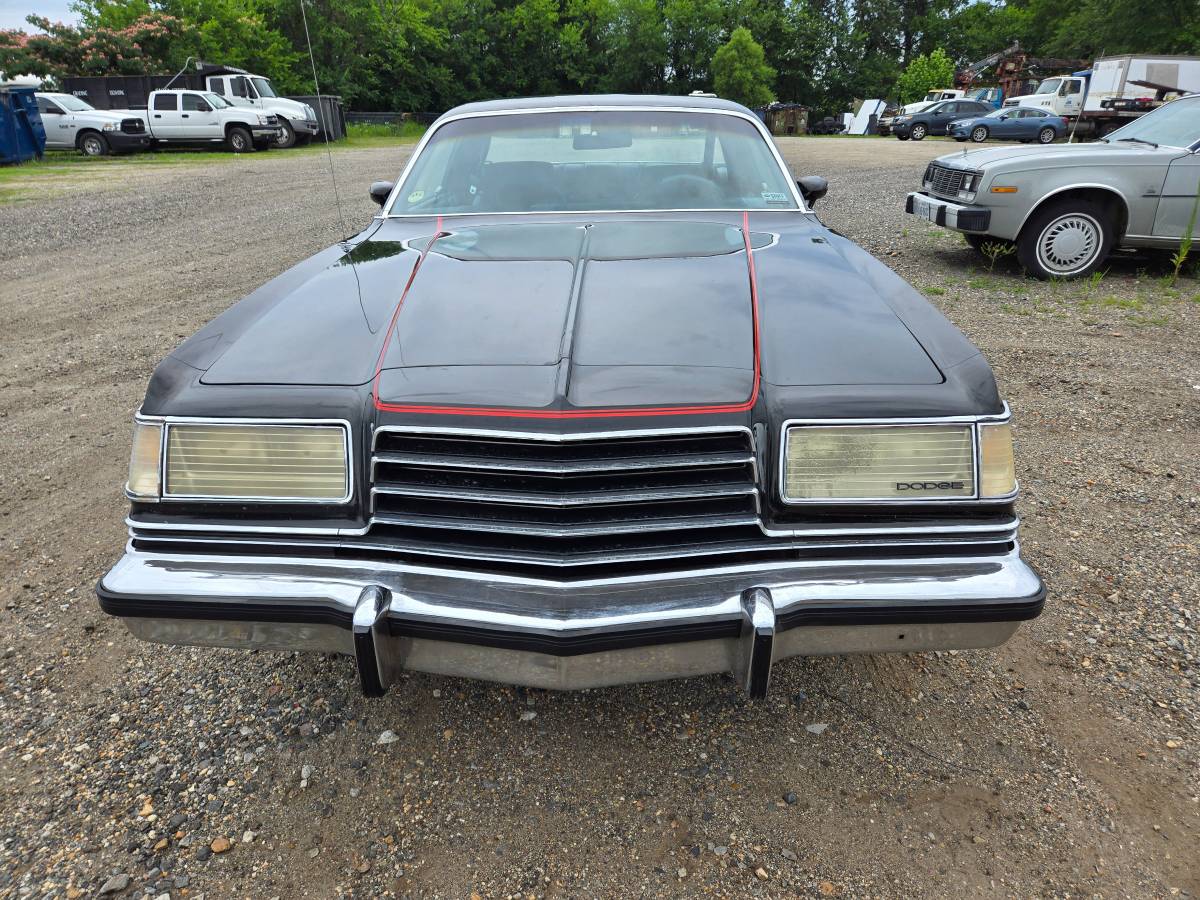 Dodge-magnum-1978-black-20