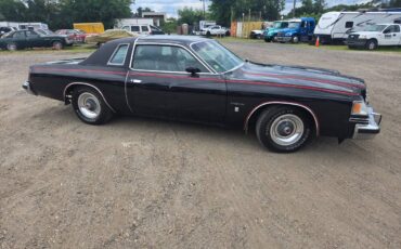 Dodge-magnum-1978-black-4