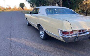 Dodge-monaco-1969-yellow-1
