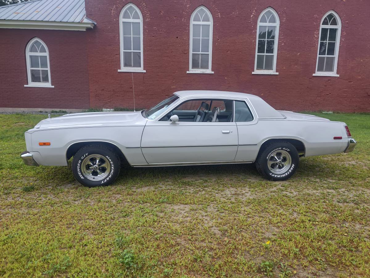 Dodge-monaco-1978-white-11