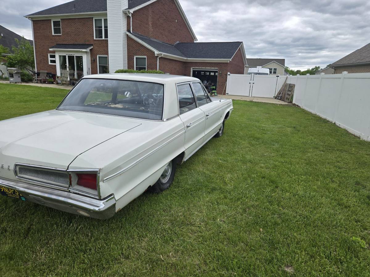 Dodge-polara-1966-white-5