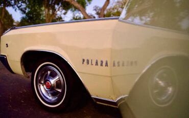 Dodge-polara-1968-yellow-15