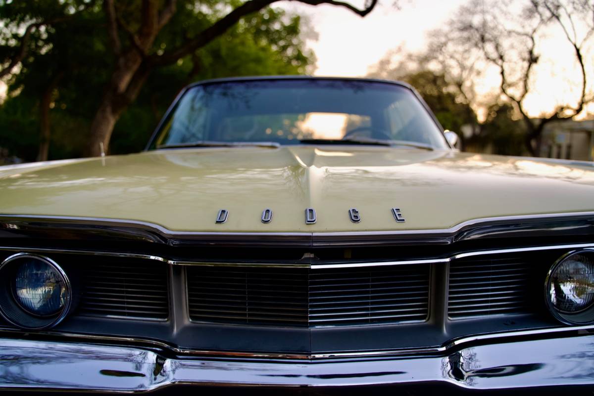 Dodge-polara-1968-yellow-20