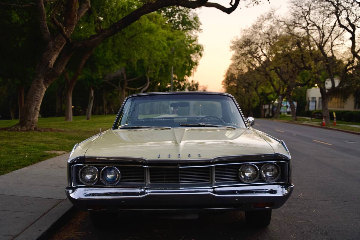 Dodge-polara-1968-yellow-3