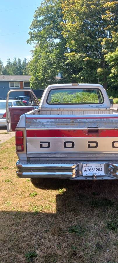 Dodge-power-ram-long-bed-four-wheel-drive-1986-grey-2