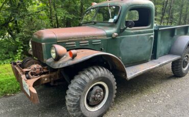 Dodge-power-wagon-1947-green-1