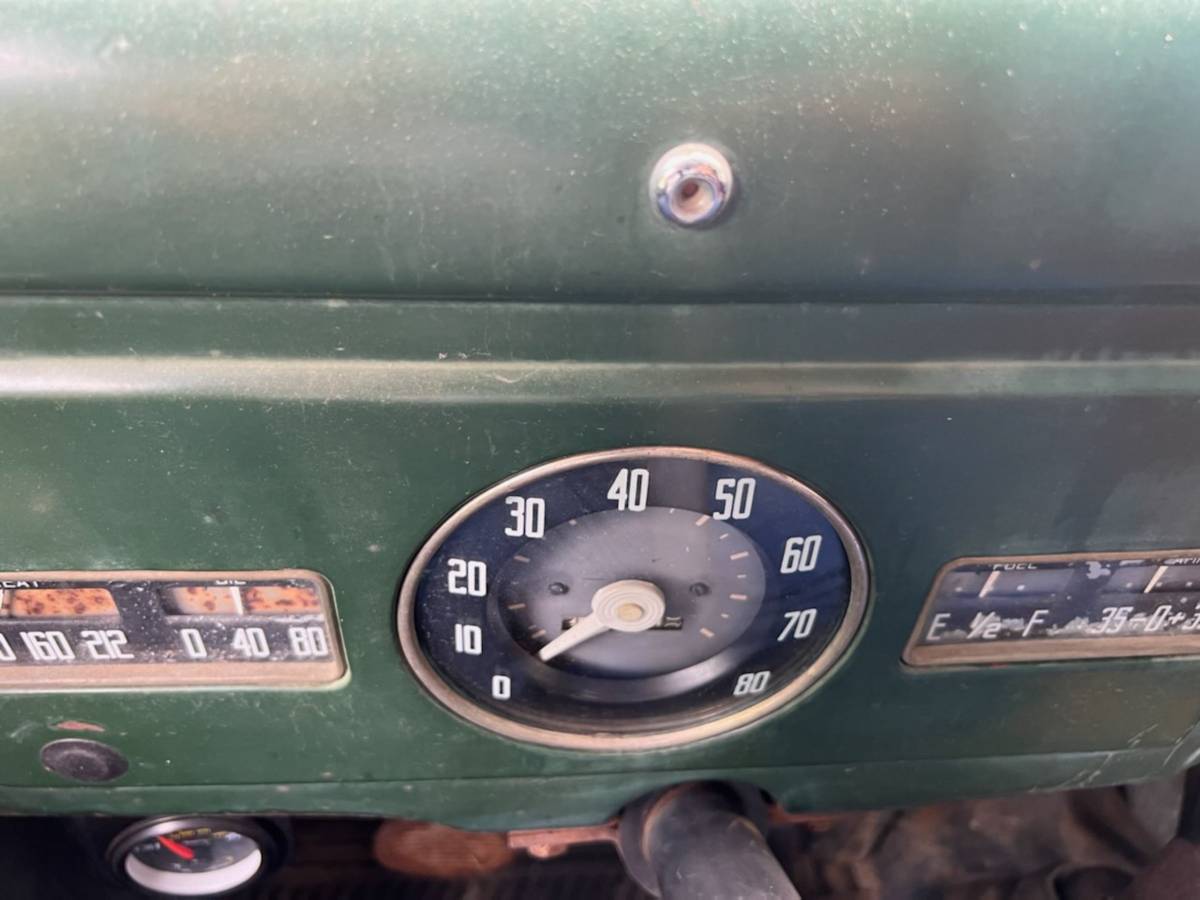 Dodge-power-wagon-1947-green-4