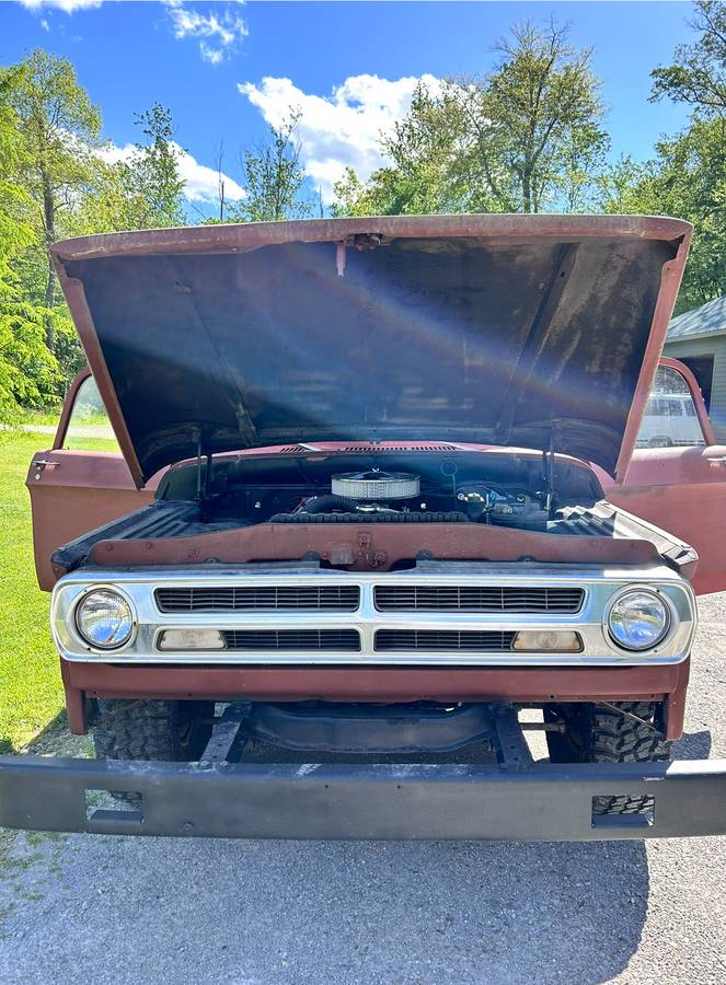 Dodge-power-wagon-1970-2