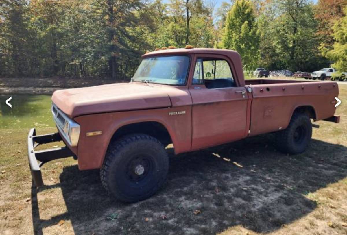 Dodge-power-wagon-1970-6