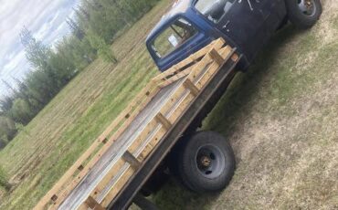 Dodge-power-wagon-1975-black-5