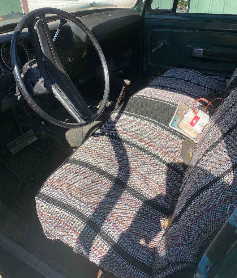 Dodge-power-wagon-200-1974-green-9