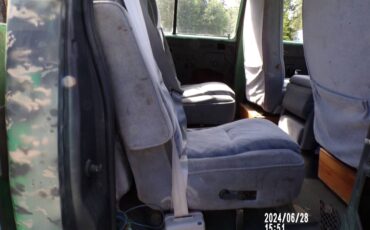 Dodge-power-wagon-diesel-1977-green-8