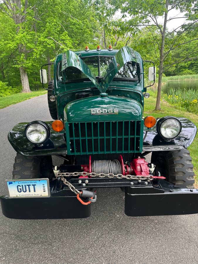 Dodge-power-wagon-w300m-1958-green-7