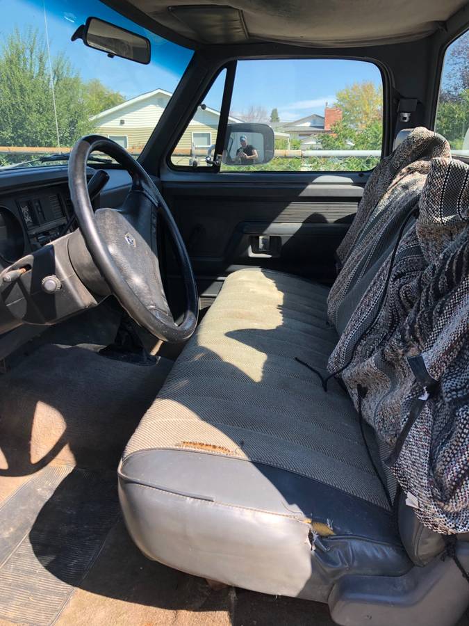 Dodge-ram-1500-1991-grey-5