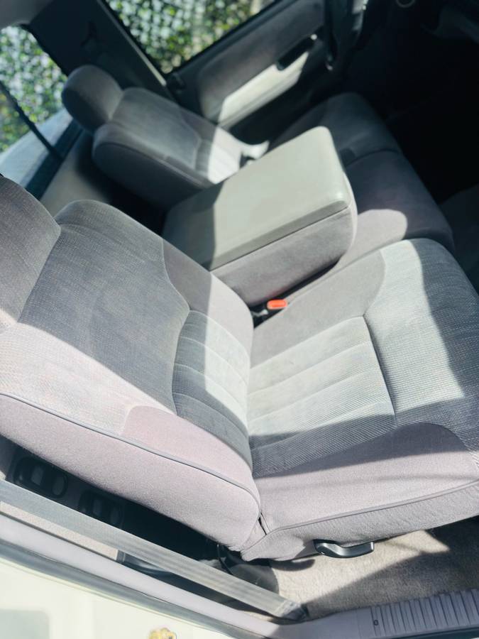 Dodge-ram-1500-1994-white-11