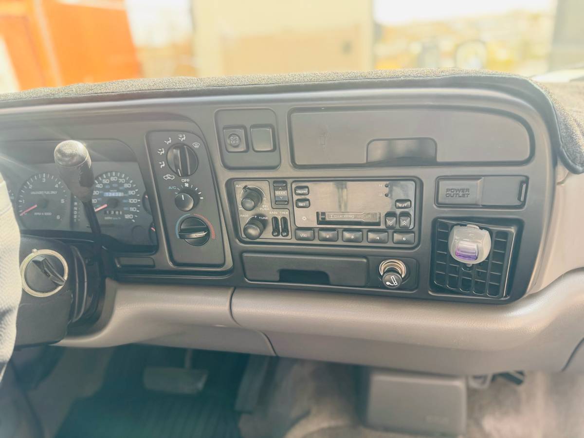 Dodge-ram-1500-1994-white-12