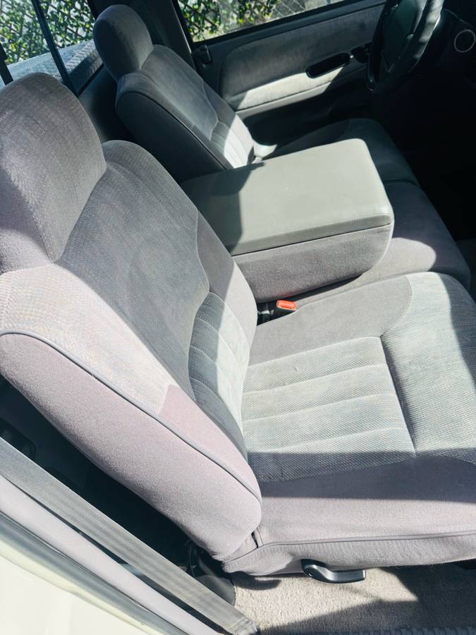 Dodge-ram-1500-1994-white-19
