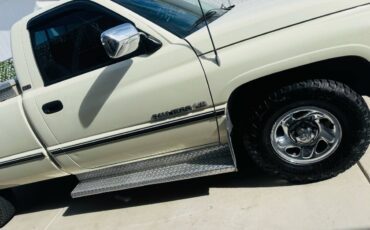 Dodge-ram-1500-1994-white-3