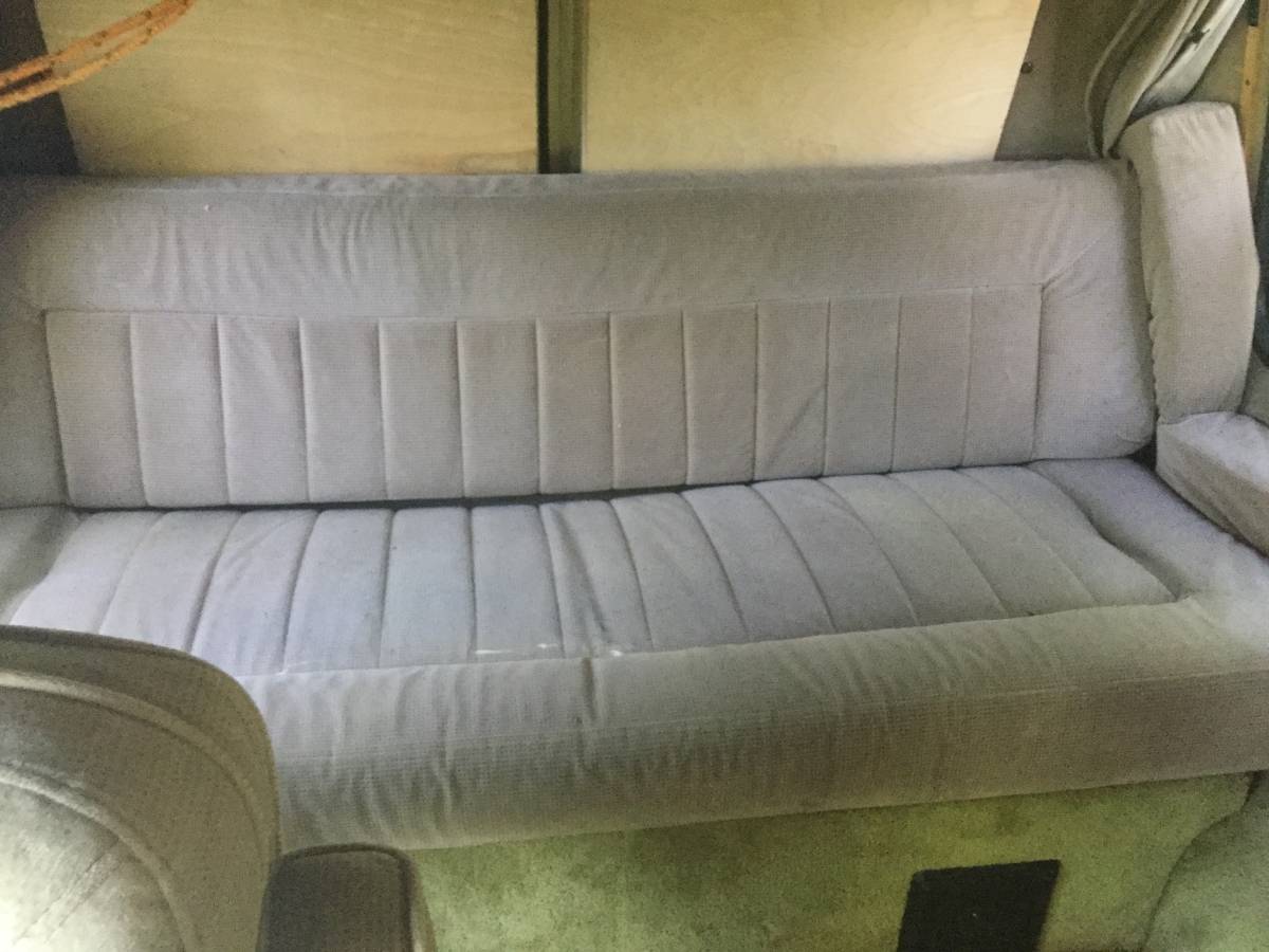 Dodge-ram-1500-b-van-rv-1987-custom-13