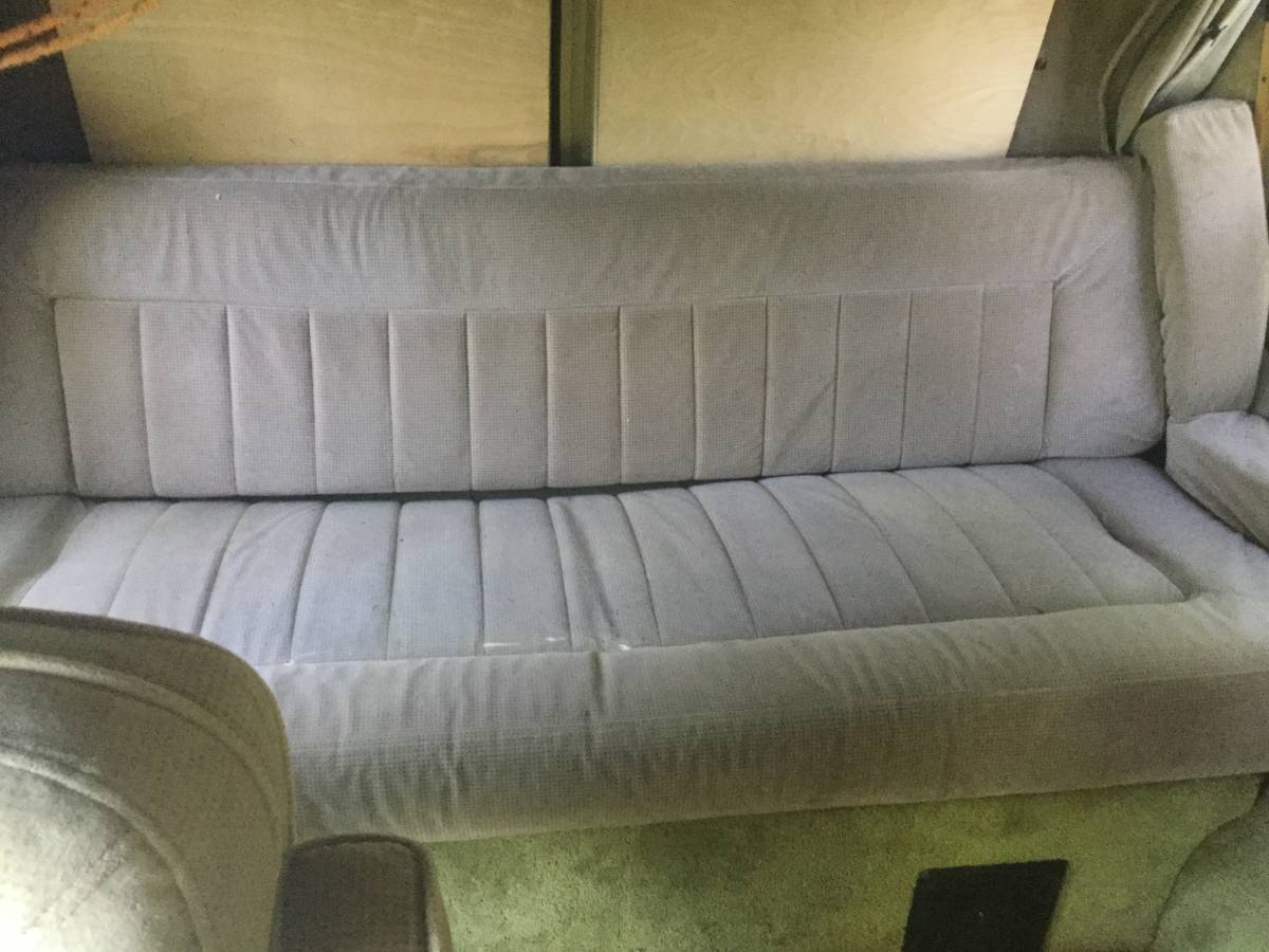 Dodge-ram-1500-b-van-rv-1987-custom-5
