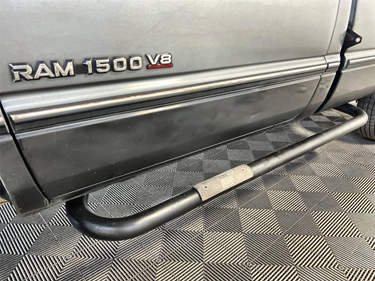 Dodge-ram-1500-base-1995-11
