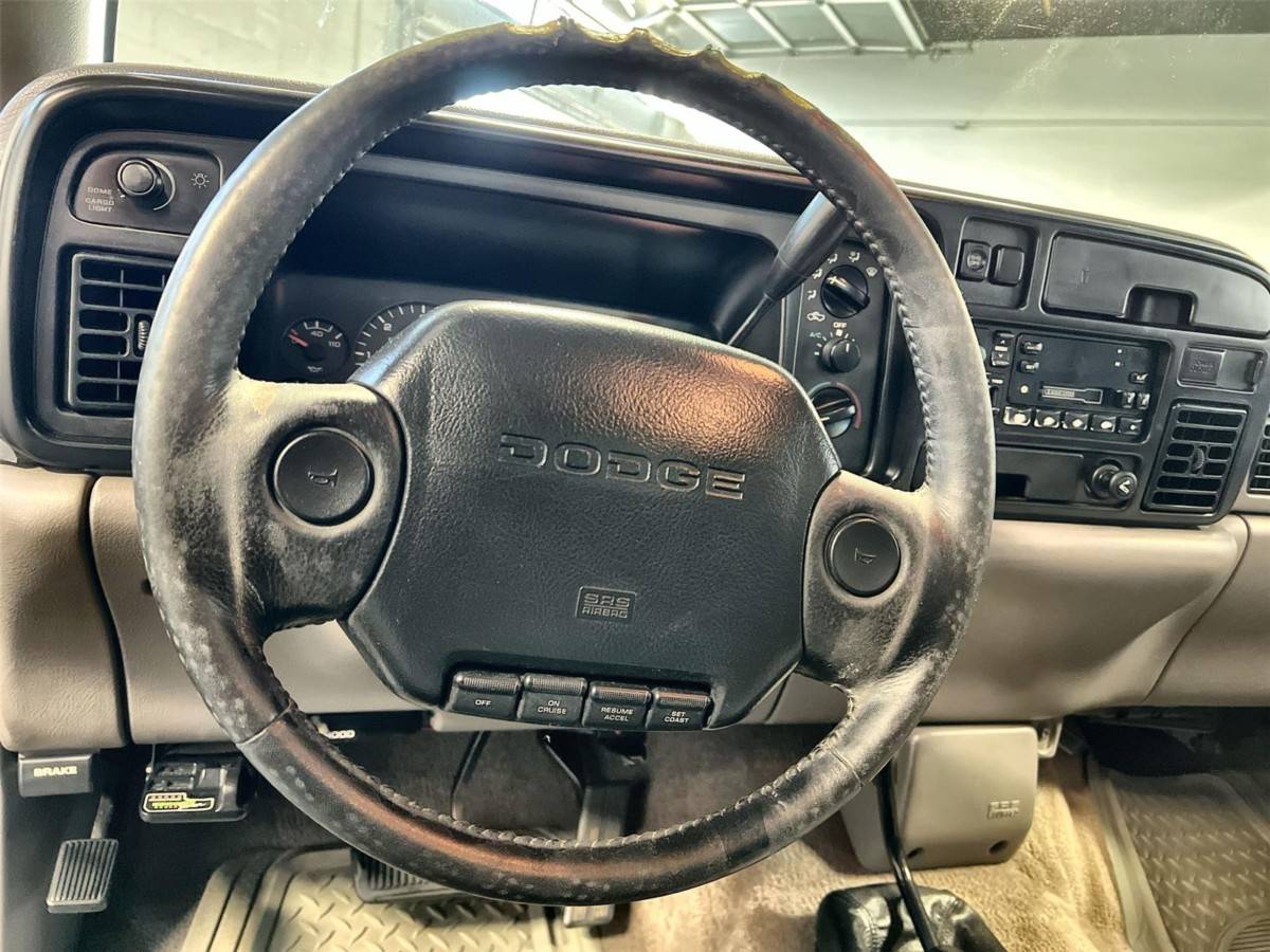 Dodge-ram-1500-base-1995-8