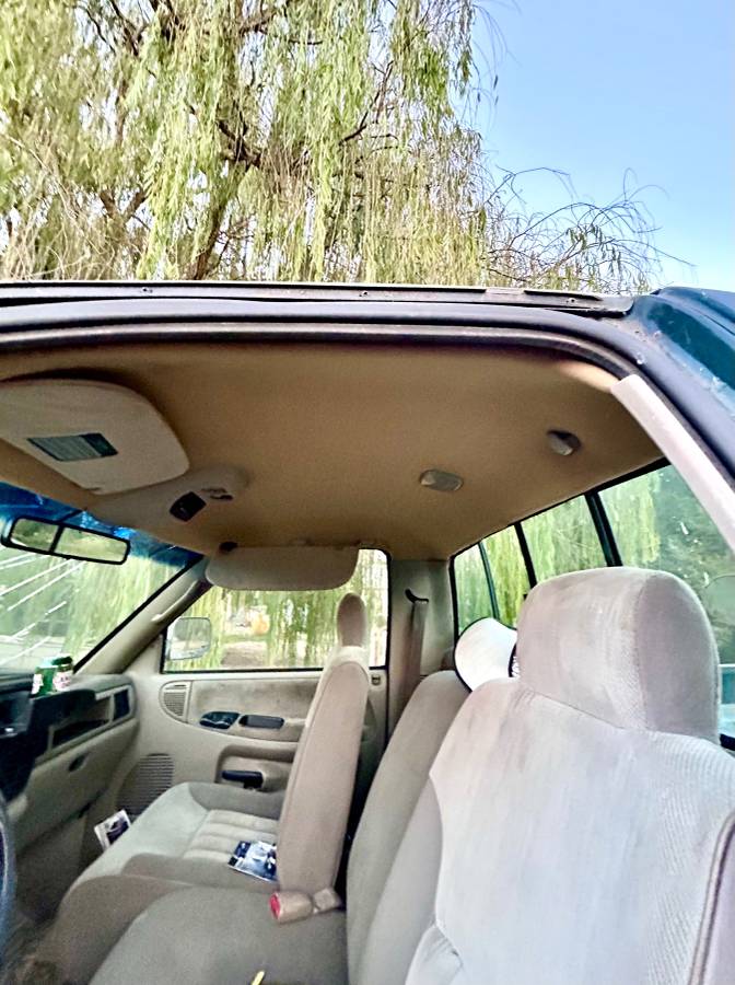Dodge-ram-1500-laramie-1995-green-12