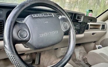 Dodge-ram-1500-laramie-1995-green-5