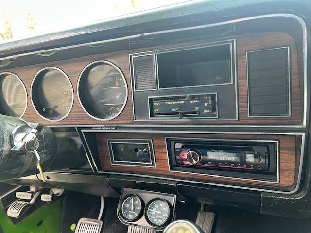 Dodge-ram-1985-10