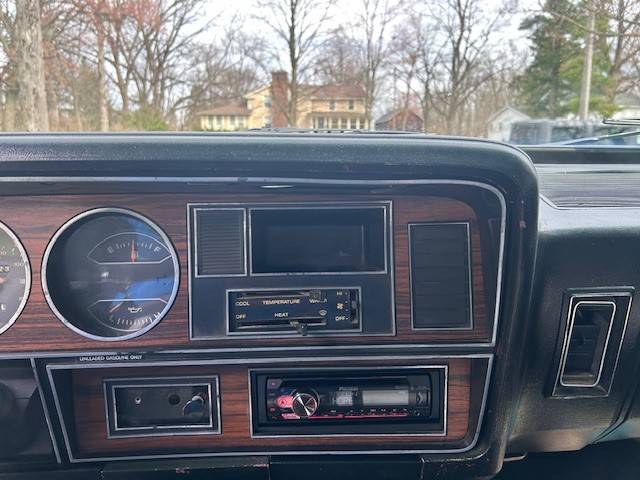 Dodge-ram-1985-9