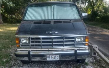 Dodge-ram-1987-brown-1