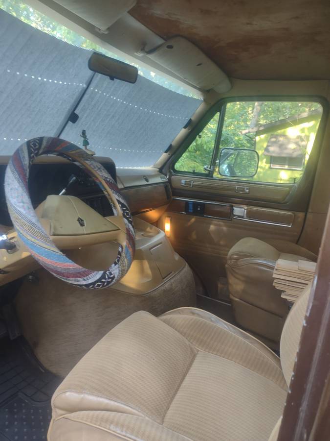 Dodge-ram-1987-brown-6