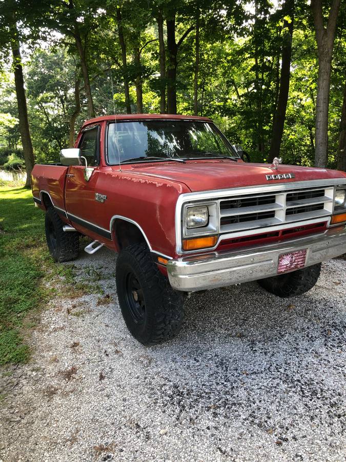 Dodge-ram-1989-red-4