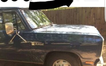 Dodge-ram-250-1984-blue-1