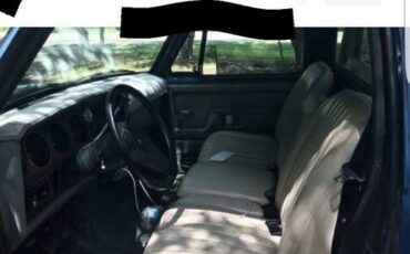 Dodge-ram-250-1984-blue-4