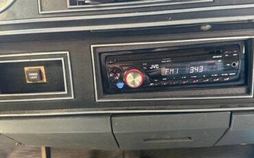 Dodge-ram-250-1984-grey-13