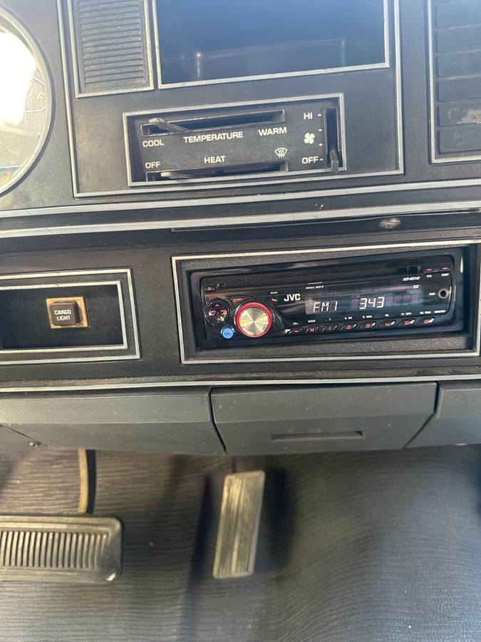 Dodge-ram-250-1984-grey-13