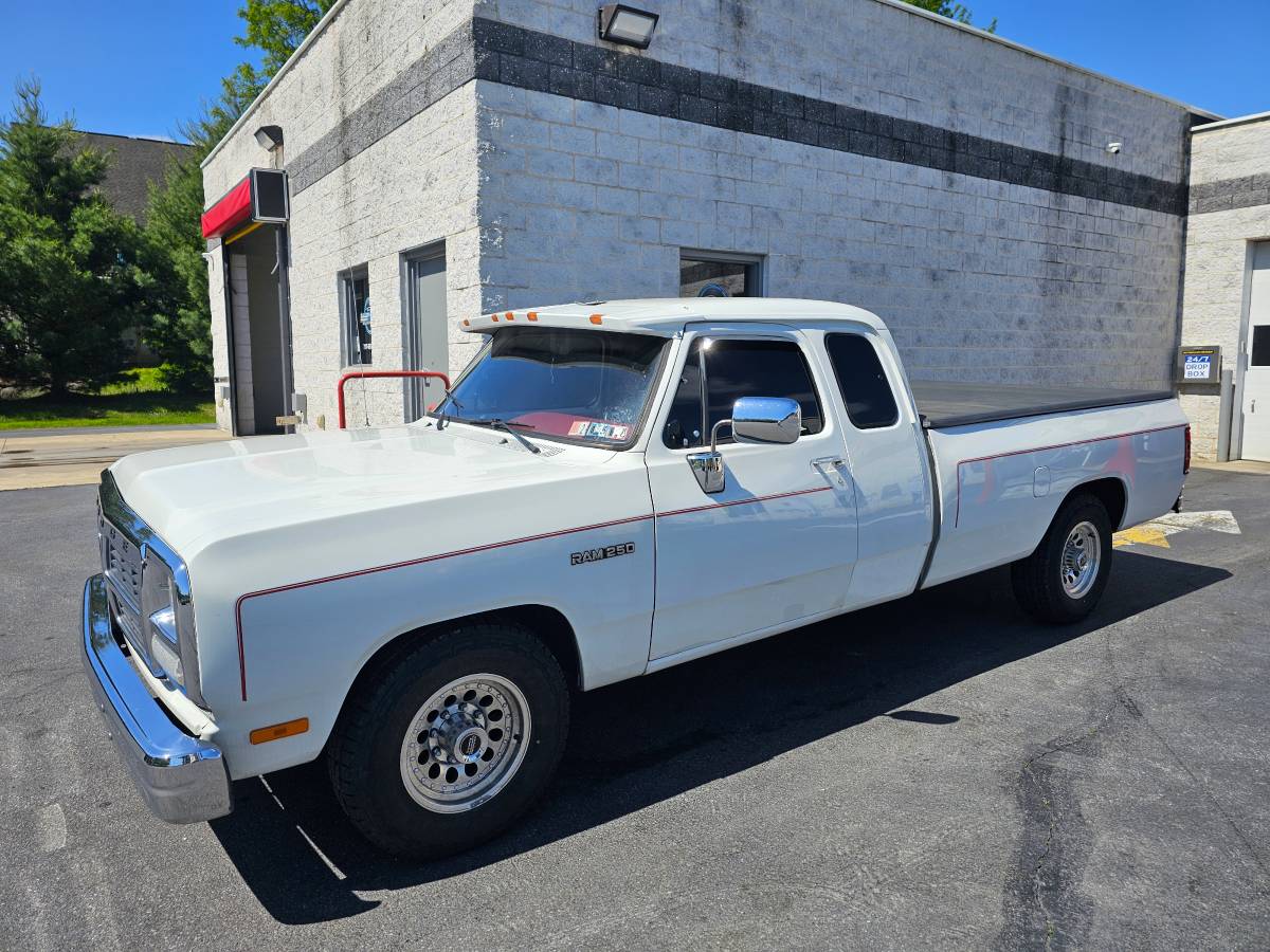 Dodge-ram-250-1992-19