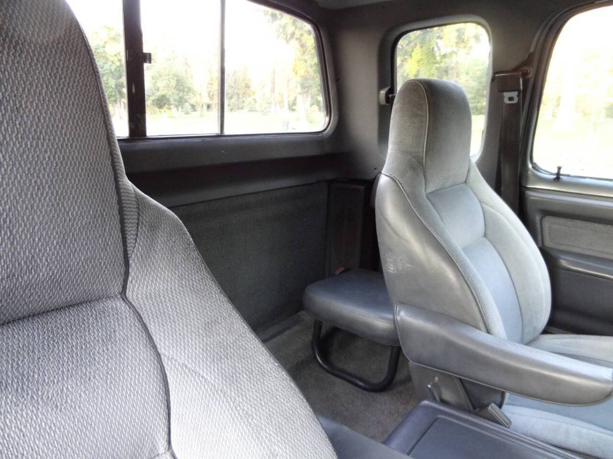 Dodge-ram-250-le-2dr-turbodiese-diesel-1993-silver-14