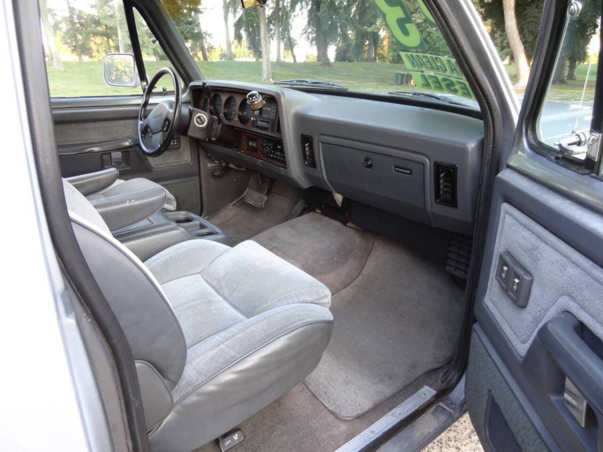 Dodge-ram-250-le-2dr-turbodiese-diesel-1993-silver-9