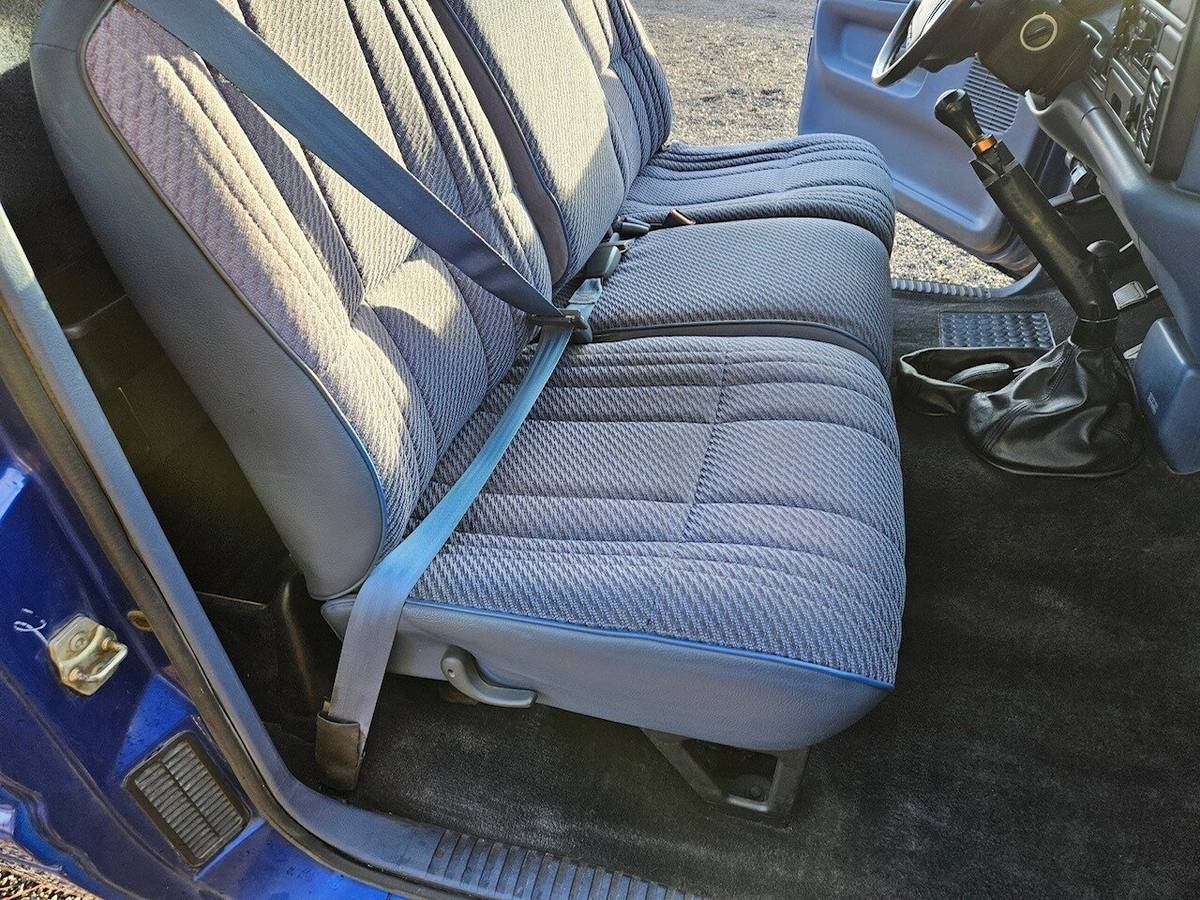 Dodge-ram-2500-12v-cummins-diesel-5-speed-well-ma-1994-blue-16
