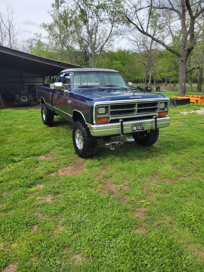 Dodge-ram-2500-1990-7